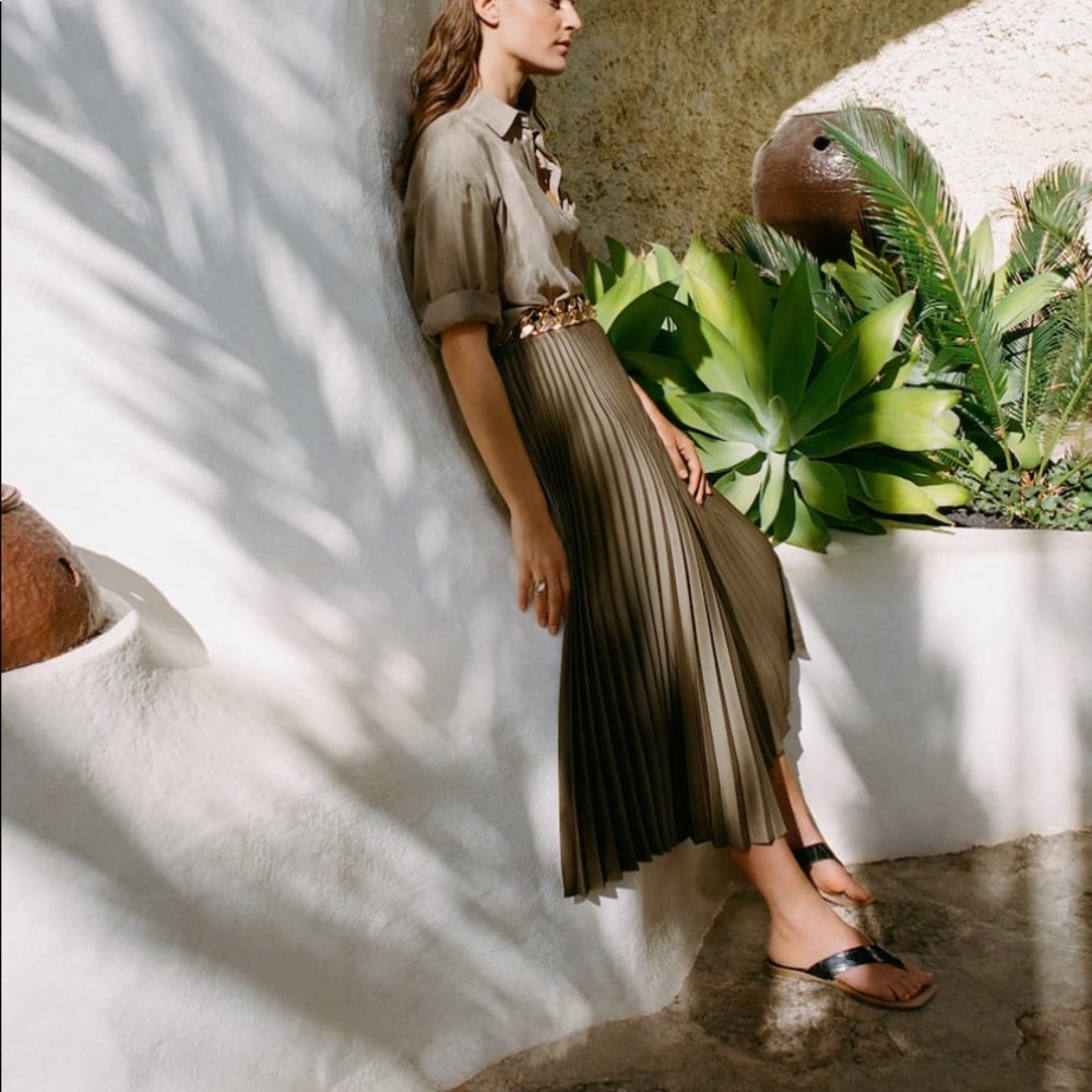 Mango sandals